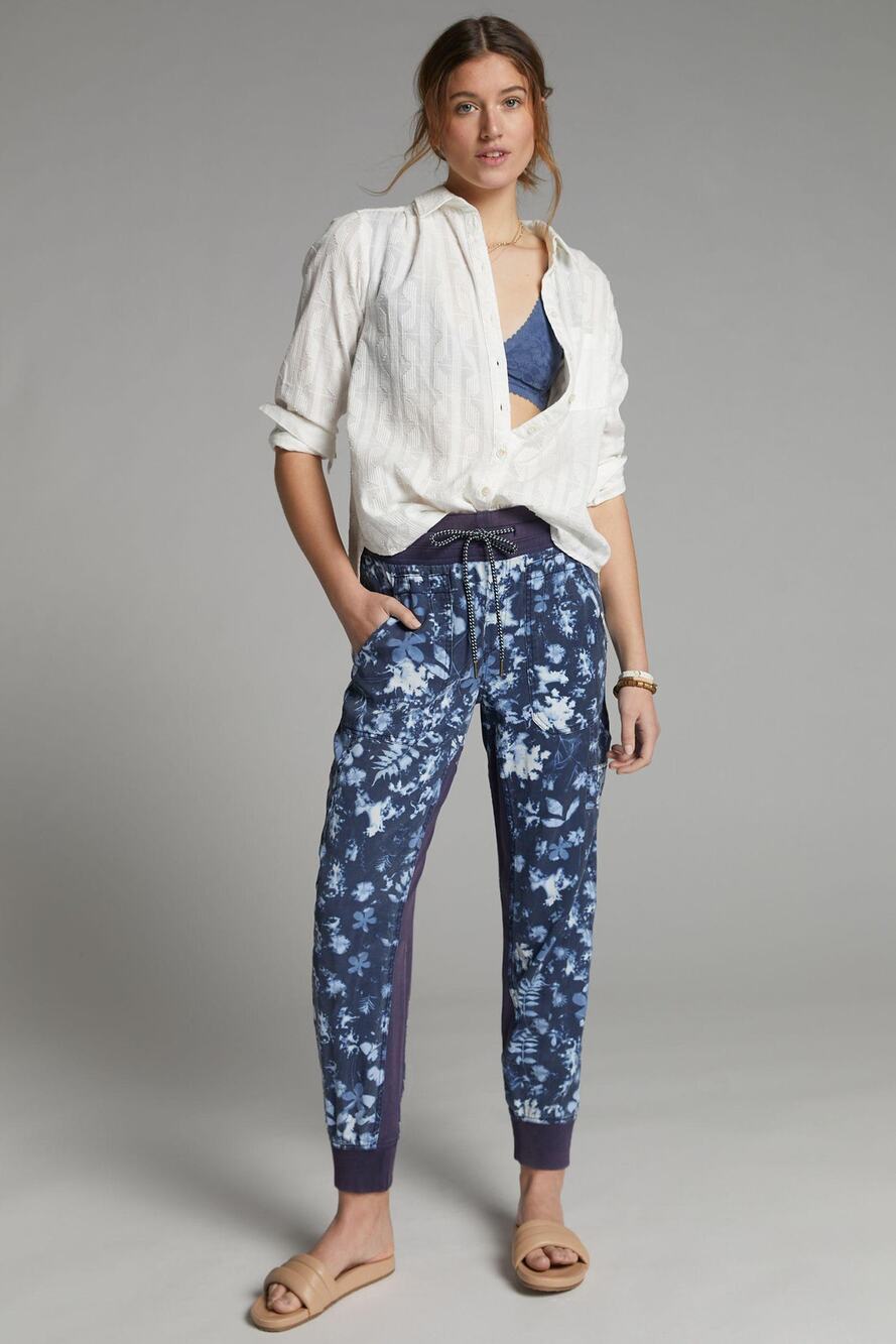 EUC Anthropologie The Nomad Blue and White Joggers - Medium